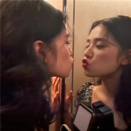 夜上海最新论坛：爱情是对彼此的无尽信任